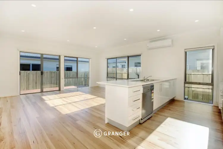 6 Acacia Lane, Rosebud VIC 3939