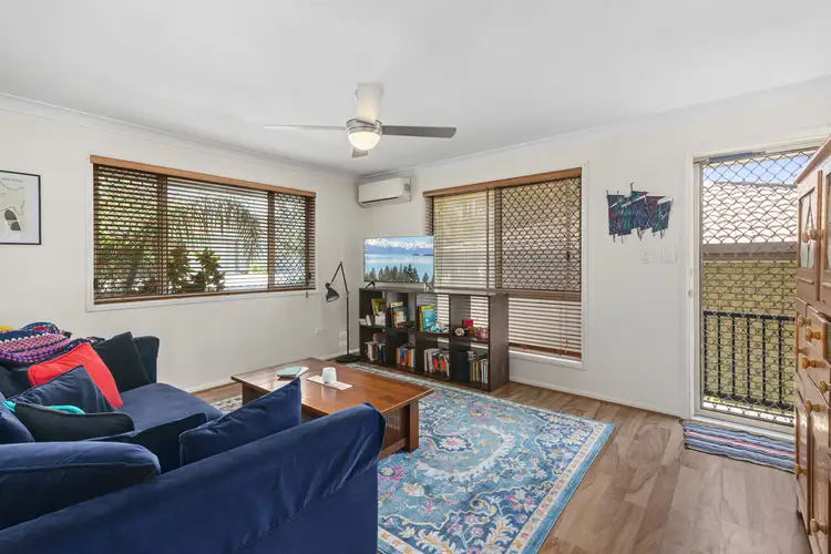 Main view of Homely semi-detached listing, 1/25 Evandale Crescent, Miami QLD 4220