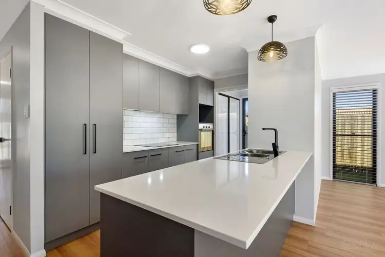 Fourth view of Homely unit listing, 3/27 McGregor Street, Wilsonton QLD 4350