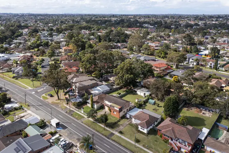 Fourth view of Homely house listing, 601 Henry Lawson Drive, East Hills NSW 2213