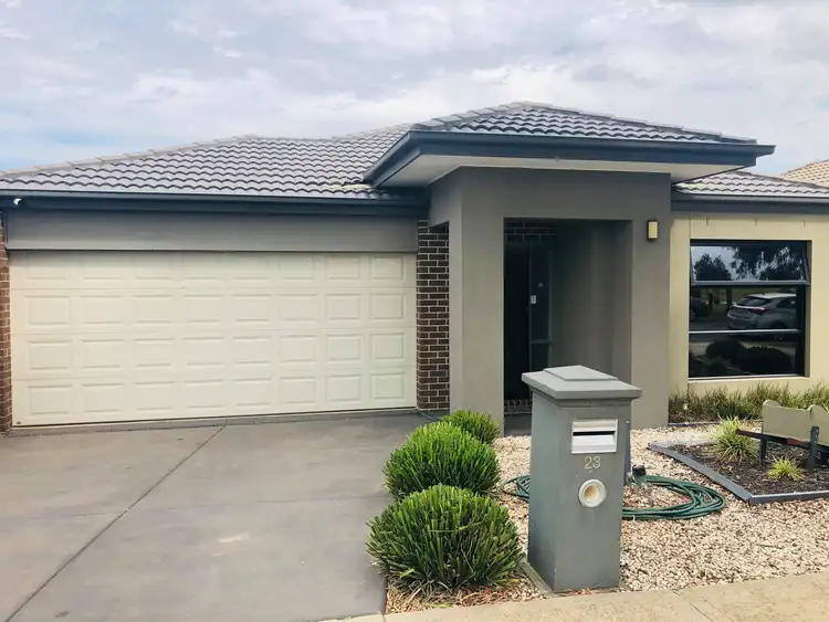 23 Autumn Fields Drive, Cranbourne North VIC 3977
