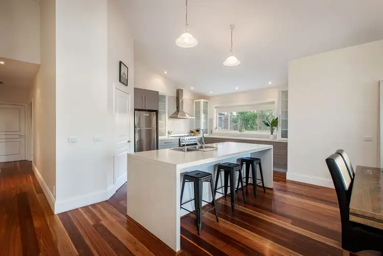 Sixth view of Homely house listing, 3 All Saints Court, Wodonga VIC 3690