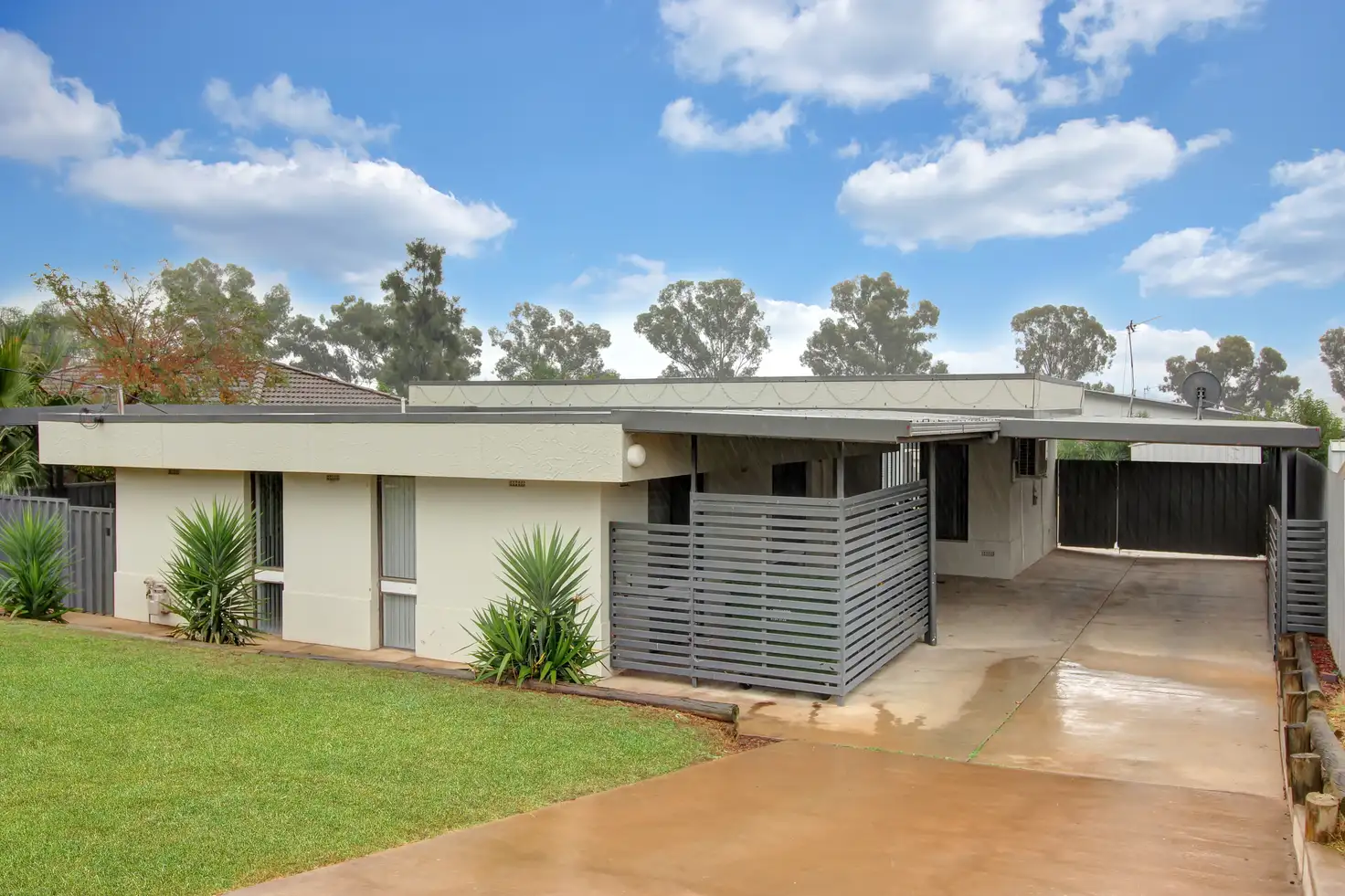 Main view of Homely house listing, 109 Ashmont Avenue, Ashmont NSW 2650