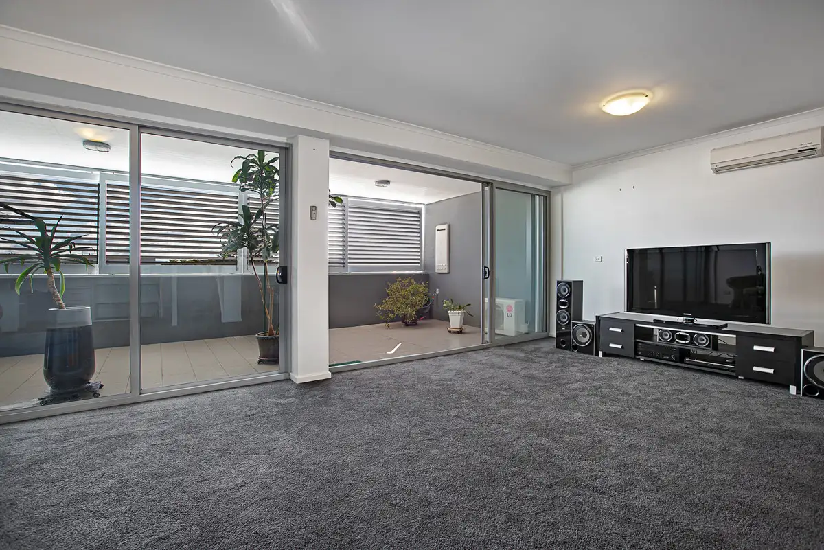Main view of Homely apartment listing, 15/635-637 Pacific Highway, Belmont NSW 2280