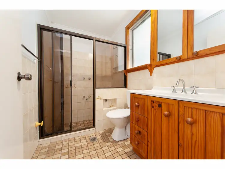 Sixth view of Homely house listing, 208 Baranbale Way, Springdale Heights NSW 2641