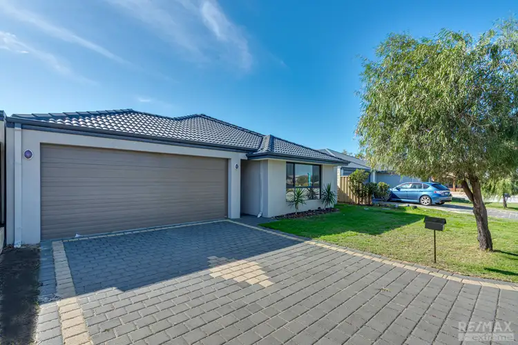 4 Verwood Green, Butler WA 6036