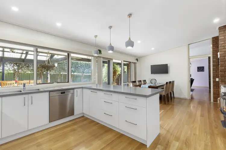 Second view of Homely house listing, 6 Wyong Court, Grovedale VIC 3216