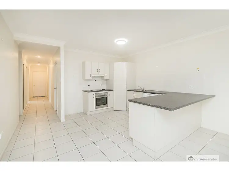 Fourth view of Homely unit listing, 2/952 Yaamba Road, Parkhurst QLD 4702