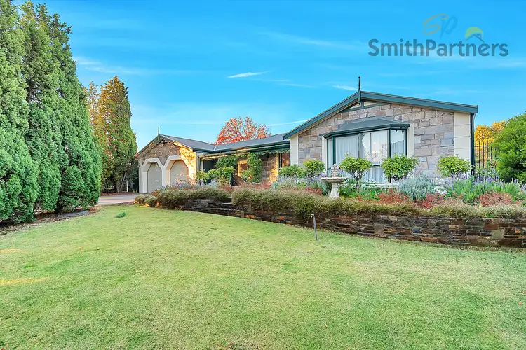 2 Reordan Drive, Greenwith SA 5125