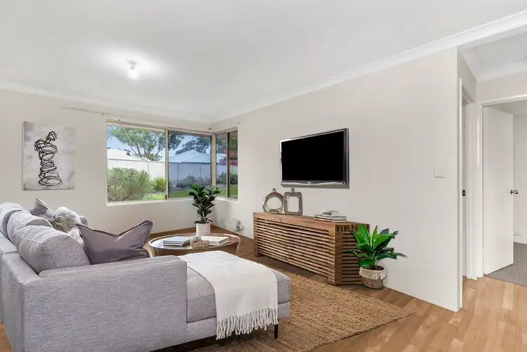 21 Appletree Place, Greenfields WA 6210