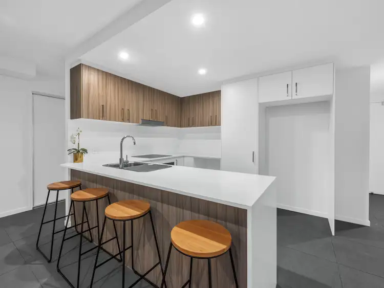 Second view of Homely apartment listing, 16/15 Besham Parade, Wynnum QLD 4178