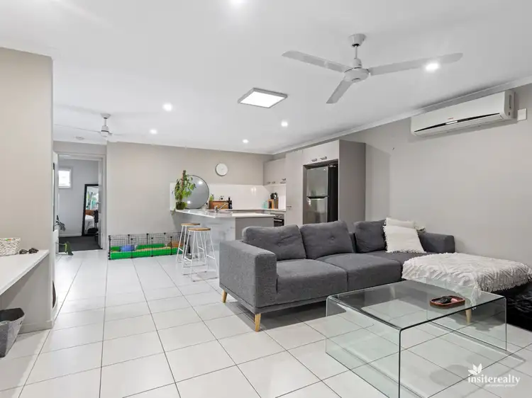 1/25 Featherwood Crescent, Beerwah QLD 4519