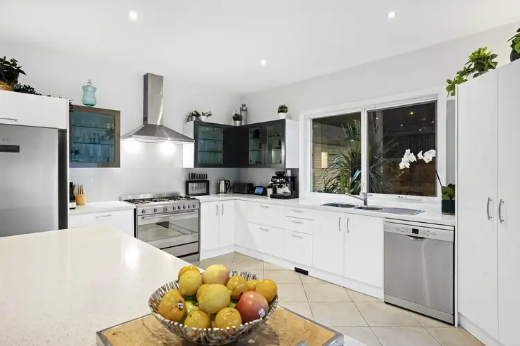 Sixth view of Homely house listing, 7 Guava Court, Langwarrin VIC 3910