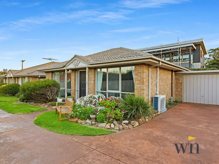2/78 Nunns Road, Mornington VIC 3931