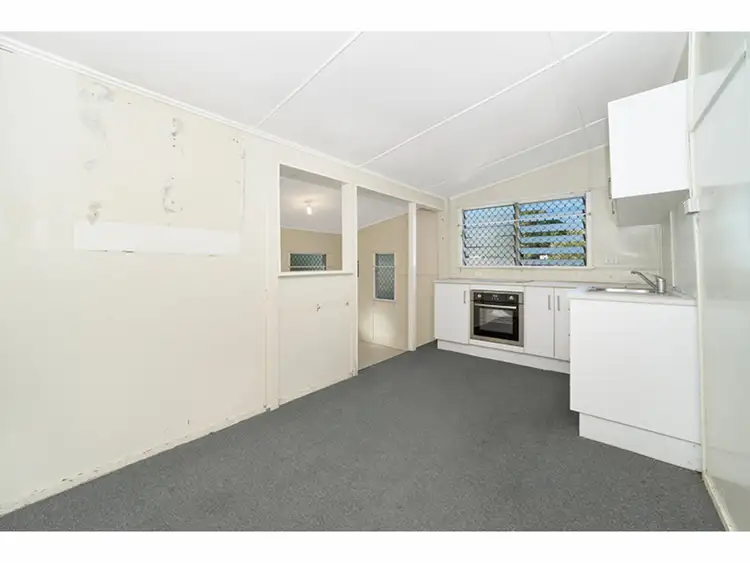 Sixth view of Homely house listing, 118 Tenth Avenue, Railway Estate QLD 4810