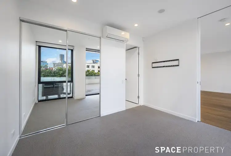 Fifth view of Homely apartment listing, 620/477 Boundary Street, Spring Hill QLD 4000