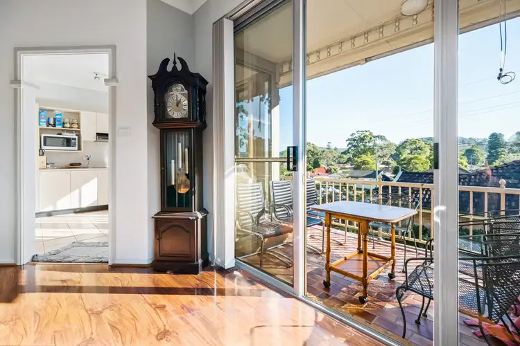 22/12-20 Kinarra Avenue, Wyoming NSW 2250