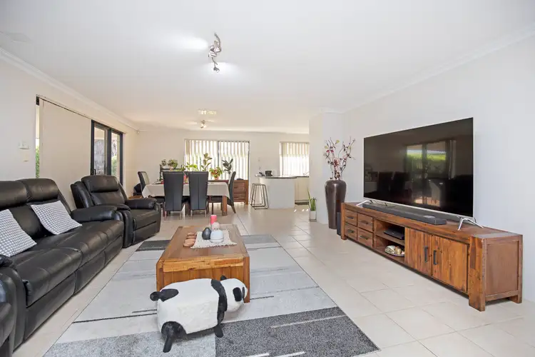 Fifth view of Homely house listing, 4 Thomasia Approach, Baldivis WA 6171