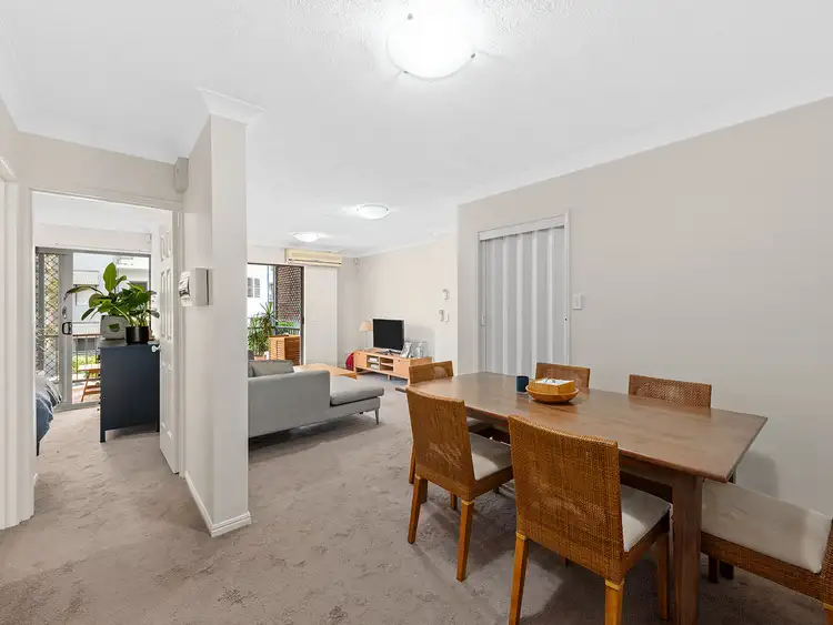 Third view of Homely apartment listing, 2/95 Berry Street, Spring Hill QLD 4000