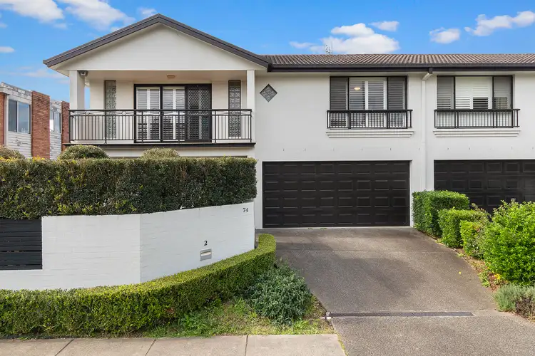 2/74 Berner Street, Merewether NSW 2291