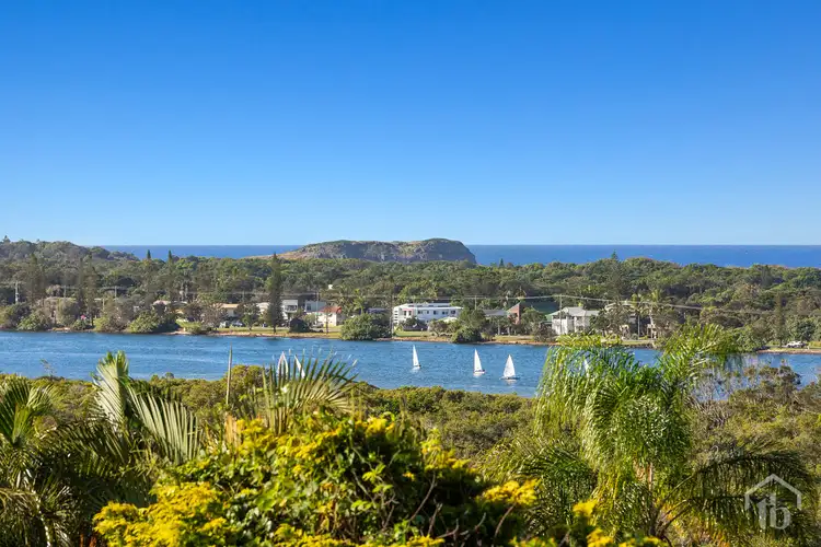 Main view of Homely house listing, 5 Hibiscus Parade, Banora Point NSW 2486