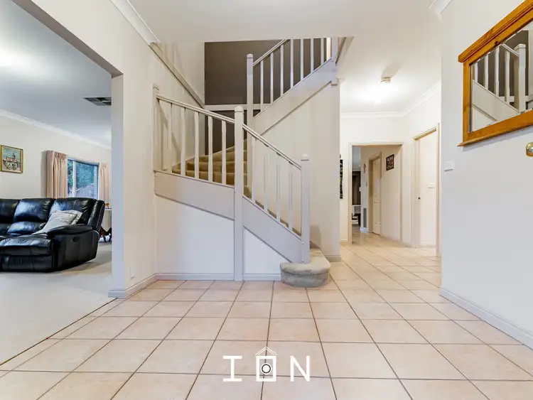 Third view of Homely house listing, 2 Milburn Court, Endeavour Hills VIC 3802