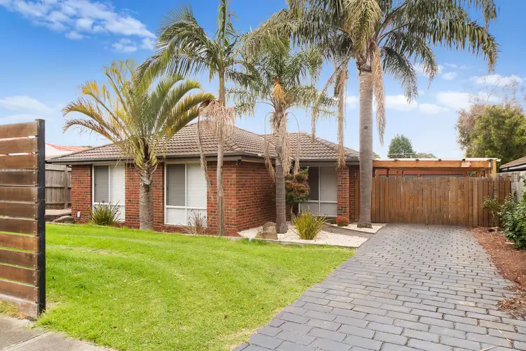 Main view of Homely house listing, 8 Stable Grove, Skye VIC 3977