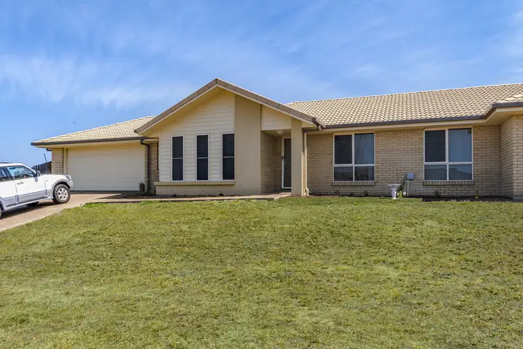 6 Nicole Place, Yamanto QLD 4305