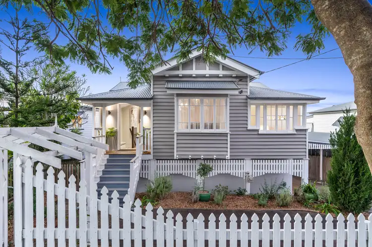 6 Kingsley Terrace, Wynnum QLD 4178