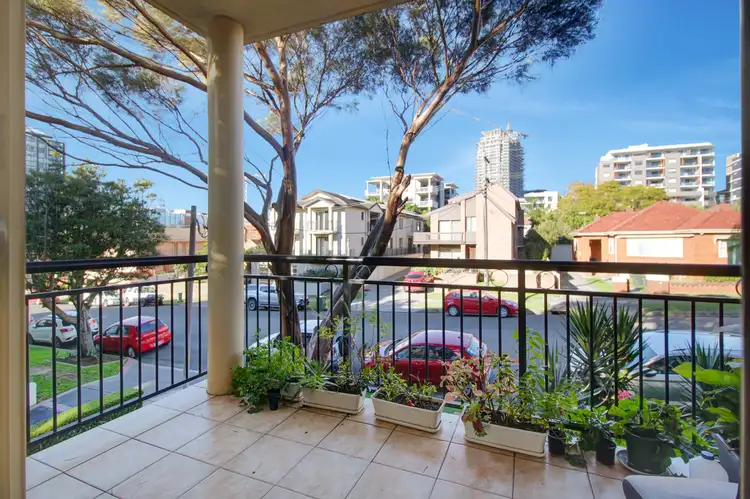 Second view of Homely unit listing, 6/20 Hercules Street, Wollongong NSW 2500