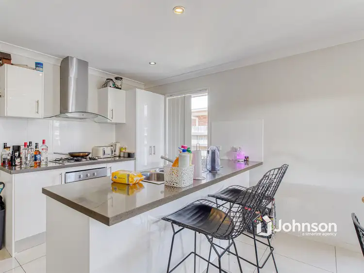 Fifth view of Homely house listing, 10 Regeling Court, Loganlea QLD 4131