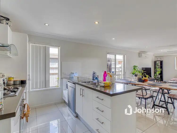 Sixth view of Homely house listing, 10 Regeling Court, Loganlea QLD 4131