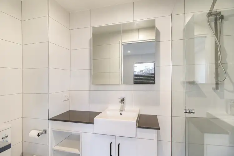 Sixth view of Homely unit listing, 11/27 Lumley Street, Upper Mount Gravatt QLD 4122