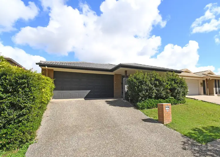 4 Roebuck Street, Urraween QLD 4655