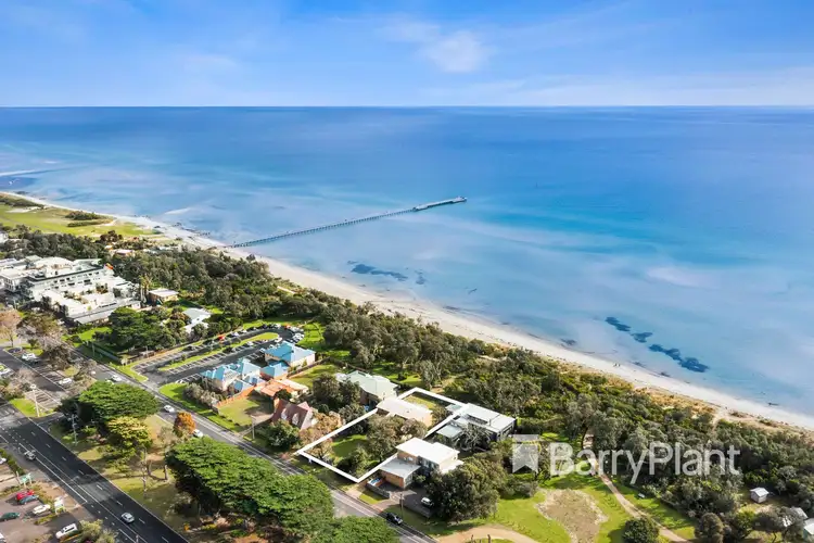 838-840 Point Nepean Road, Rosebud VIC 3939