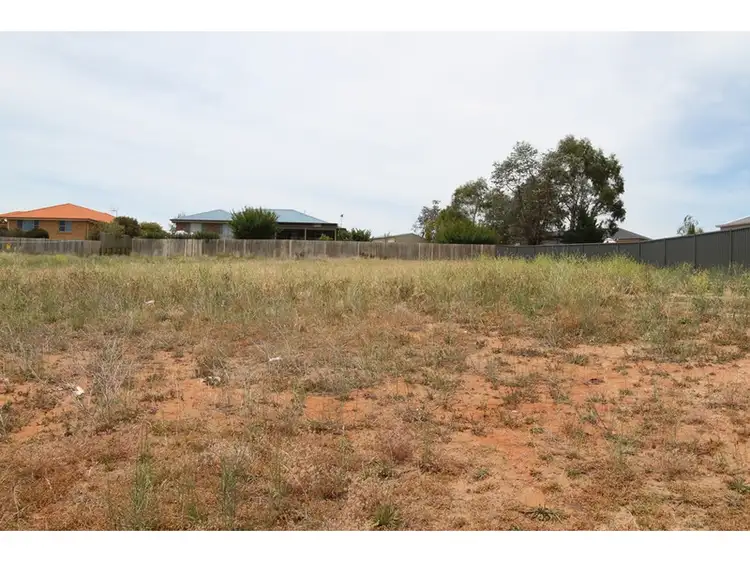 23 Parer Road, Bathurst NSW 2795