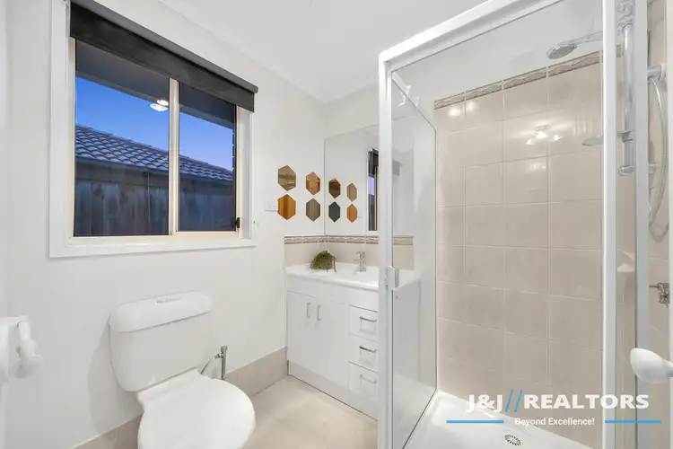 Sixth view of Homely house listing, 2 Kulkami Way, Cranbourne West VIC 3977