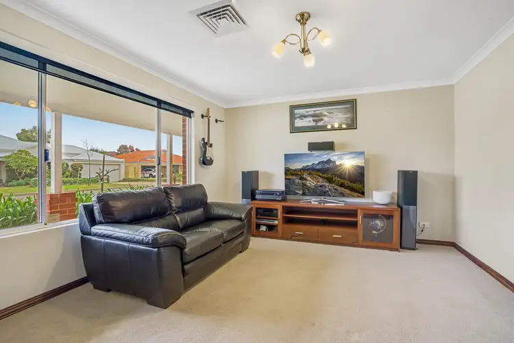 Sixth view of Homely house listing, 16 Inveraray Close, Canning Vale WA 6155