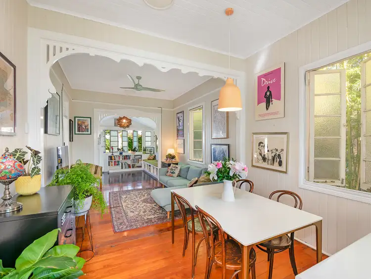 37 Cameron Street, Fairfield QLD 4103