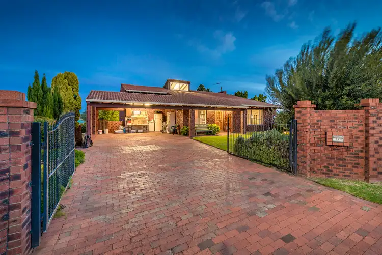 10 Livonia Place, Mullaloo WA 6027