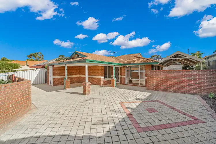 195A Huntriss Road, Doubleview WA 6018