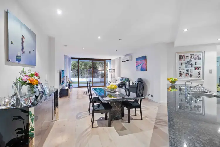 Fourth view of Homely apartment listing, 2/12 Tanunda Drive, Rivervale WA 6103