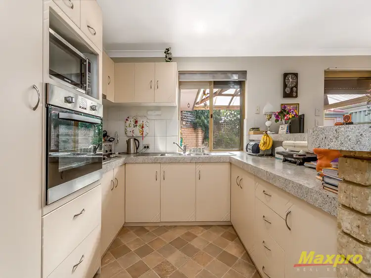 Sixth view of Homely unit listing, 2/23 Lester Drive, Thornlie WA 6108