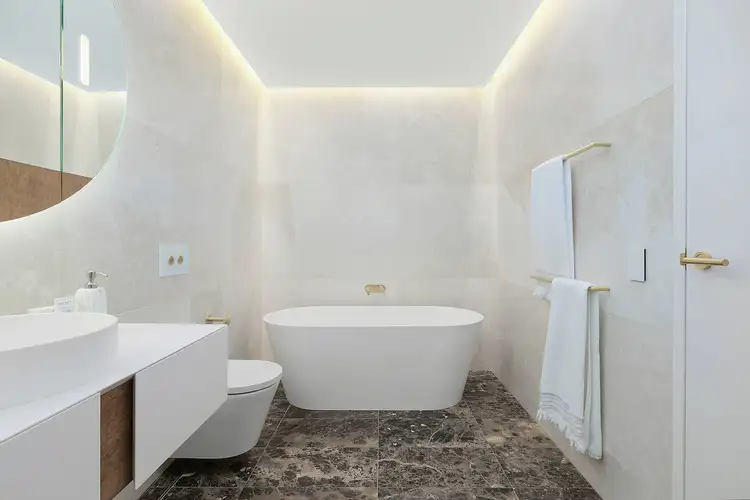 Sixth view of Homely apartment listing, 305/160 King Street, Sydney NSW 2000
