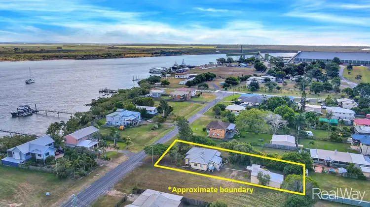 15 Corser Street, Burnett Heads QLD 4670