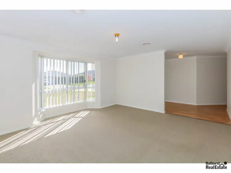 Fourth view of Homely house listing, 28 Mendel Drive, Kelso NSW 2795