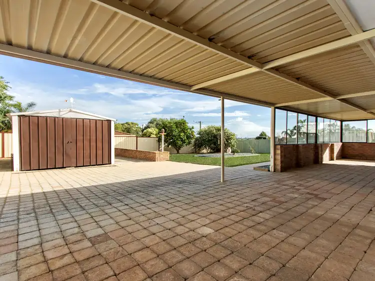39 Challenger Avenue, Parmelia WA 6167