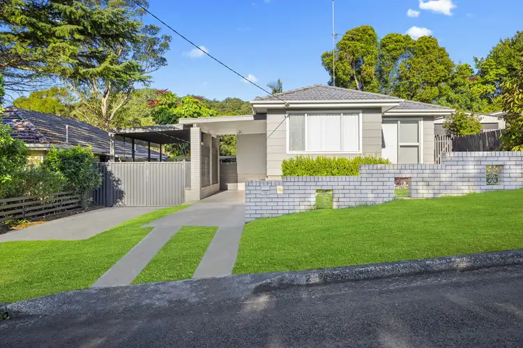 12 Craigend Street, Wyoming NSW 2250