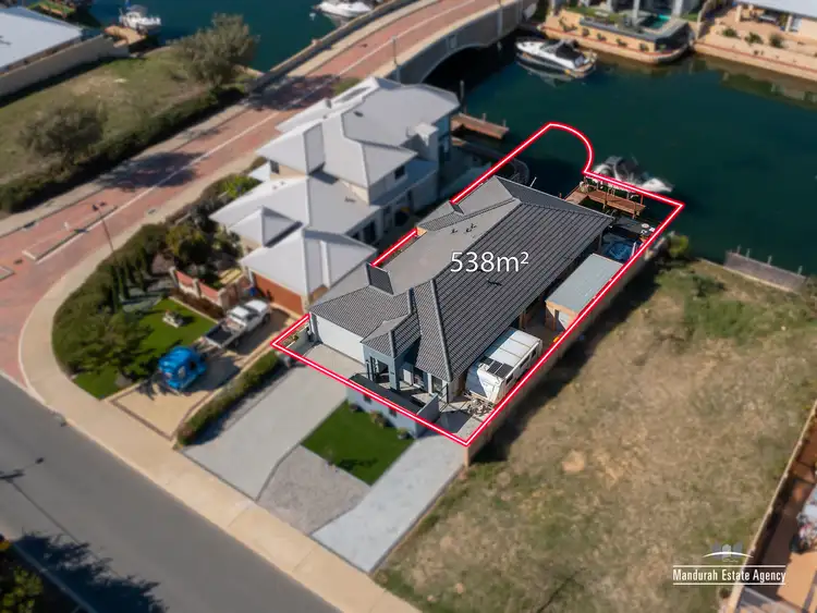 63 Queen Parade, Wannanup WA 6210