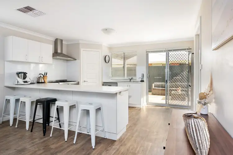 Sixth view of Homely townhouse listing, 8/4 Rule Court, Somerville WA 6430